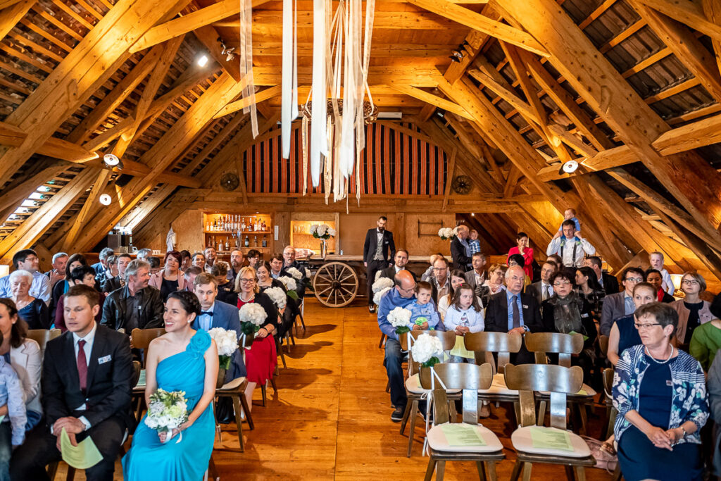 Hochzeit auf Hof Landschi in Küssnacht Kanton Schwyz Hochzeitsfotograf Schwyz