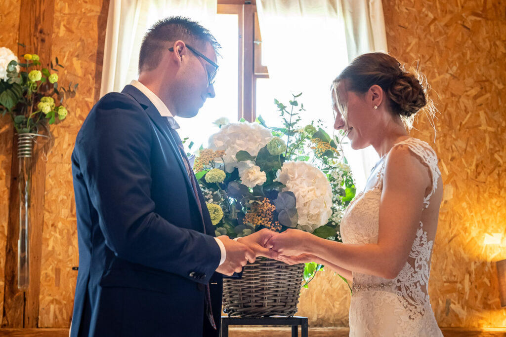 Hochzeit auf Hof Landschi in Küssnacht Kanton Schwyz Hochzeitsfotograf Schwyz