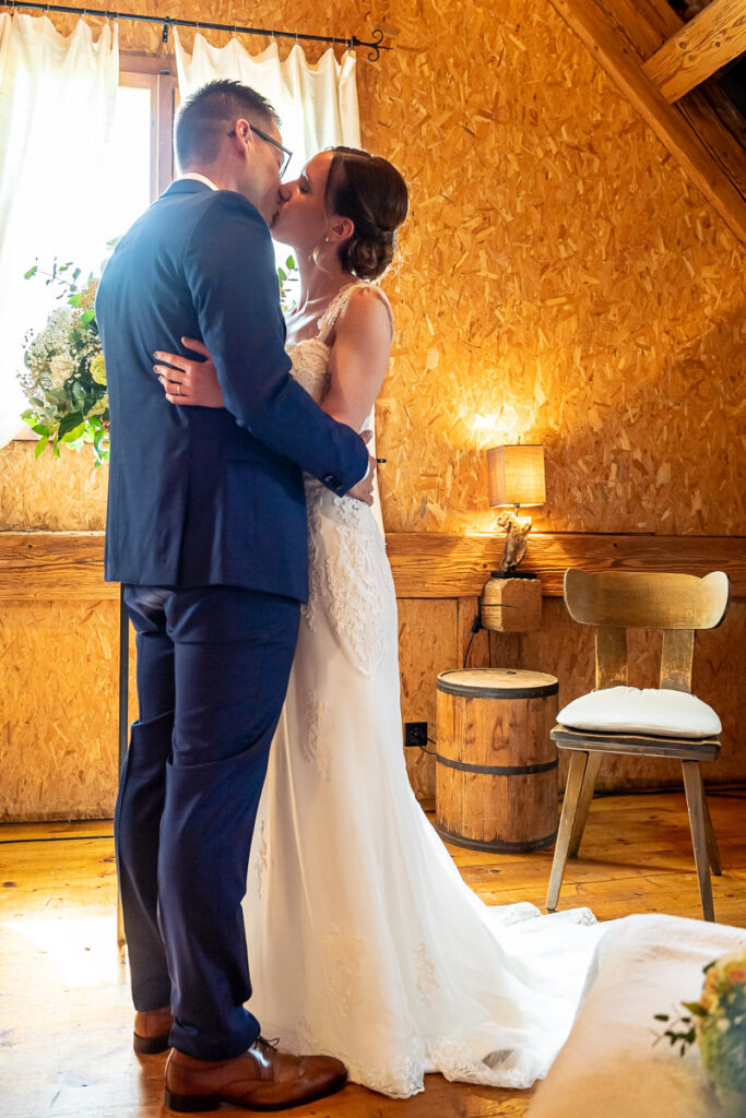 Hochzeit auf Hof Landschi in Küssnacht Kanton Schwyz Hochzeitsfotograf Schwyz