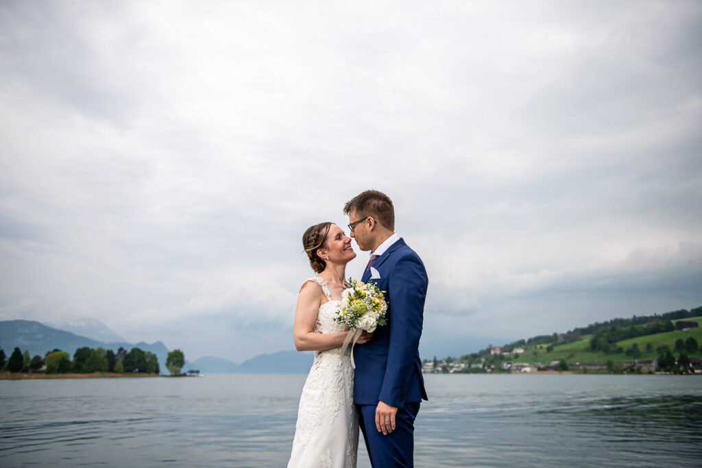 Hochzeit auf Hof Landschi in Küssnacht Kanton Schwyz Hochzeitsfotograf Schwyz