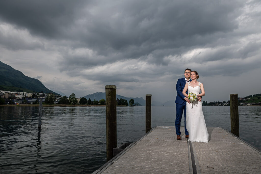 Hochzeit auf Hof Landschi in Küssnacht Kanton Schwyz Hochzeitsfotograf Schwyz