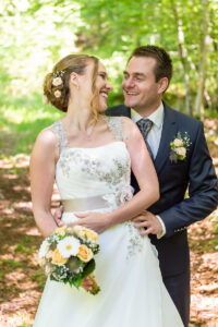 Hochzeit in Ennetmoos Hochzeitsfeier in Flora Alpina in Vitznau Hochzeitsfotograf Luzern Hochzeitsfotograf Nidwalden