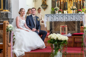 Hochzeit in Ennetmoos Hochzeitsfeier in Flora Alpina in Vitznau Hochzeitsfotograf Luzern Hochzeitsfotograf Nidwalden