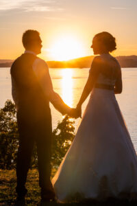 Hochzeit in Ennetmoos Hochzeitsfeier in Flora Alpina in Vitznau Hochzeitsfotograf Luzern Hochzeitsfotograf Nidwalden