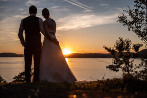 Hochzeit in Ennetmoos Hochzeitsfeier in Flora Alpina in Vitznau Hochzeitsfotograf Luzern Hochzeitsfotograf Nidwalden