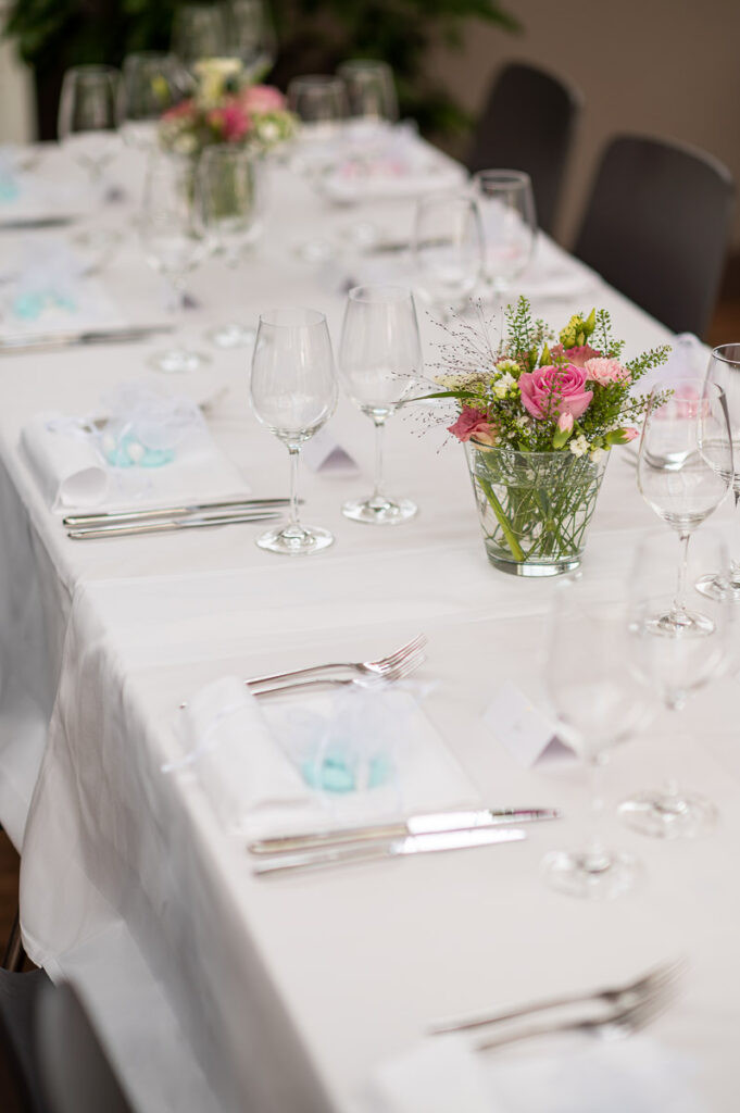 Hochzeitsfest im Heini Luzern Hochzeit Standesamt in Sarnen Hochzeitsshooting Dreilindenpark Luzern Hochzeitsfeier Heini AG Luzern Hochzeitsfotograf Luzern Hochzeitsfotograf Obwalden
