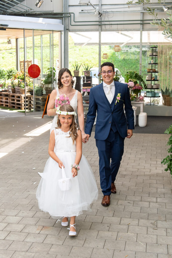 Hochzeitsfest im Heini Luzern Hochzeit Standesamt in Sarnen Hochzeitsshooting Dreilindenpark Luzern Hochzeitsfeier Heini AG Luzern Hochzeitsfotograf Luzern Hochzeitsfotograf Obwalden