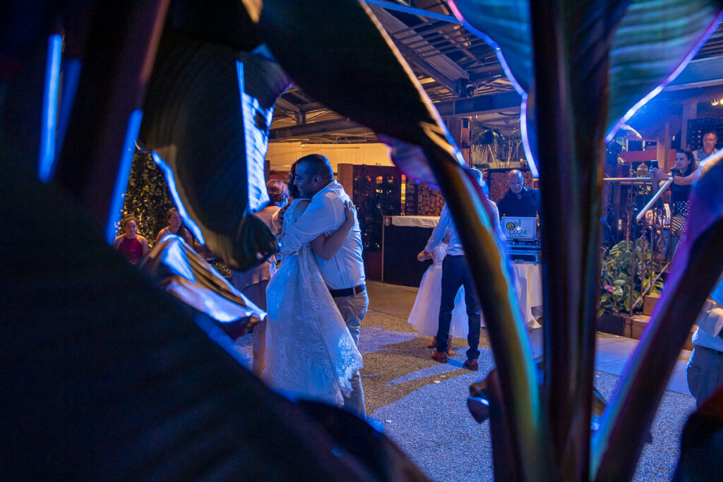 Hochzeitsfest im Heini Luzern Hochzeit Standesamt in Sarnen Hochzeitsshooting Dreilindenpark Luzern Hochzeitsfeier Heini AG Luzern Hochzeitsfotograf Luzern Hochzeitsfotograf Obwalden