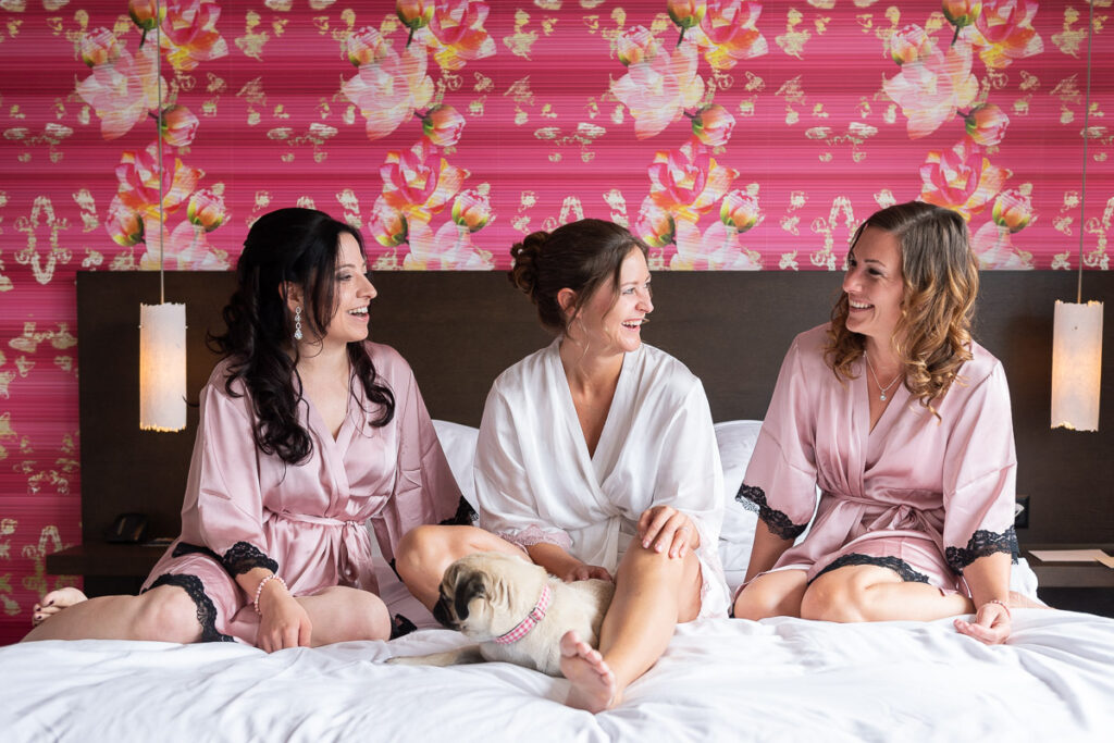 Hochzeit in der Kappelle Sankt NIklausen in Obwalden Hochzeitsfest im Wilerbädli in Wilen Obwalden Hochzeitsfotograf Obwalden