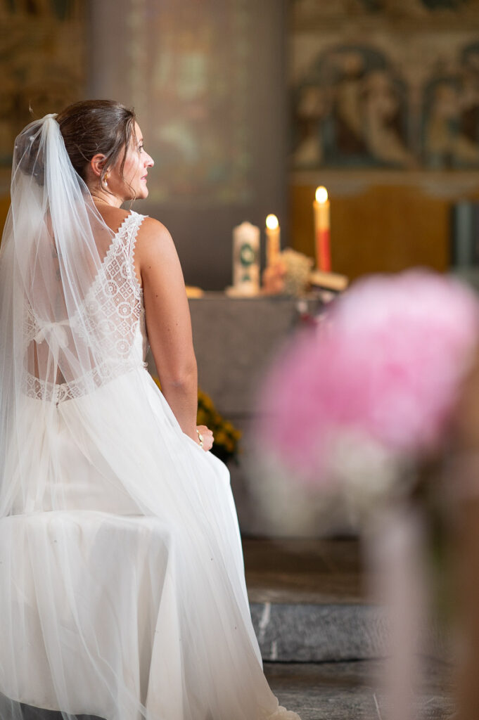 Hochzeit in der Kappelle Sankt NIklausen in Obwalden Hochzeitsfest im Wilerbädli in Wilen Obwalden Hochzeitsfotograf Obwalden