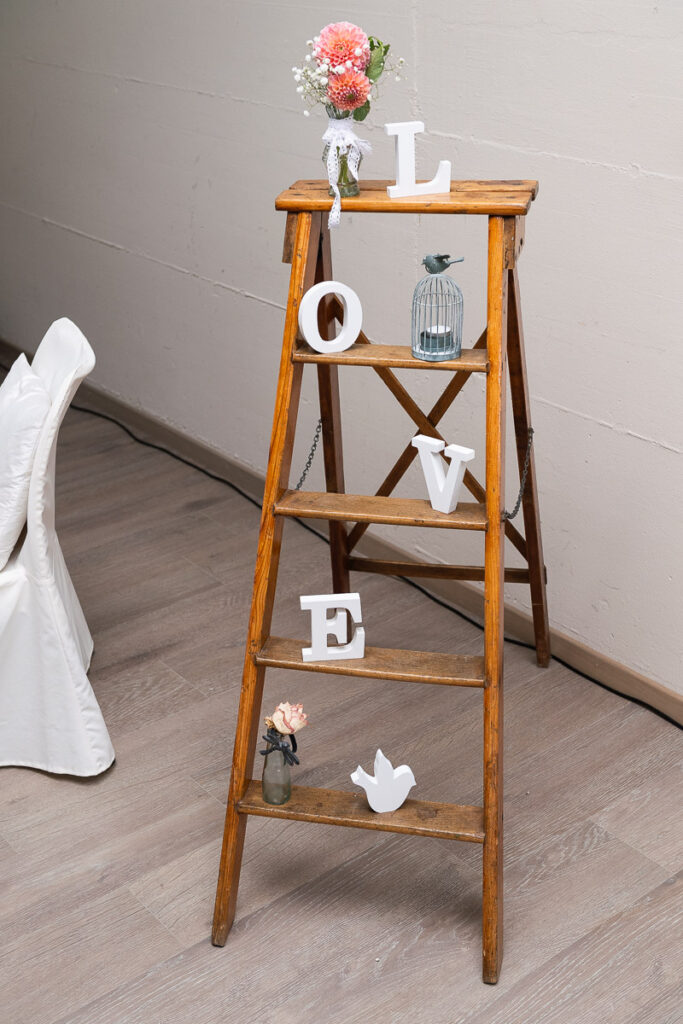 Hochzeit in der Kappelle Sankt NIklausen in Obwalden Hochzeitsfest im Wilerbädli in Wilen Obwalden Hochzeitsfotograf Obwalden