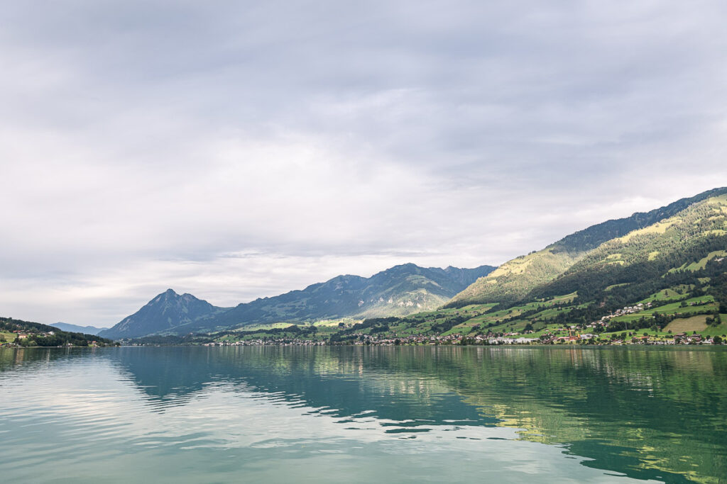 Hochzeit in der Kappelle Sankt NIklausen in Obwalden Hochzeitsfest im Wilerbädli in Wilen Obwalden Hochzeitsfotograf Obwalden