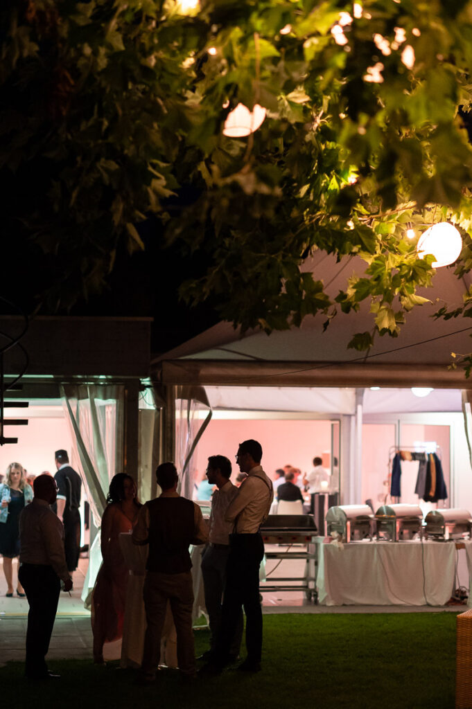 Hochzeit in der Kappelle Sankt NIklausen in Obwalden Hochzeitsfest im Wilerbädli in Wilen Obwalden Hochzeitsfotograf Obwalden