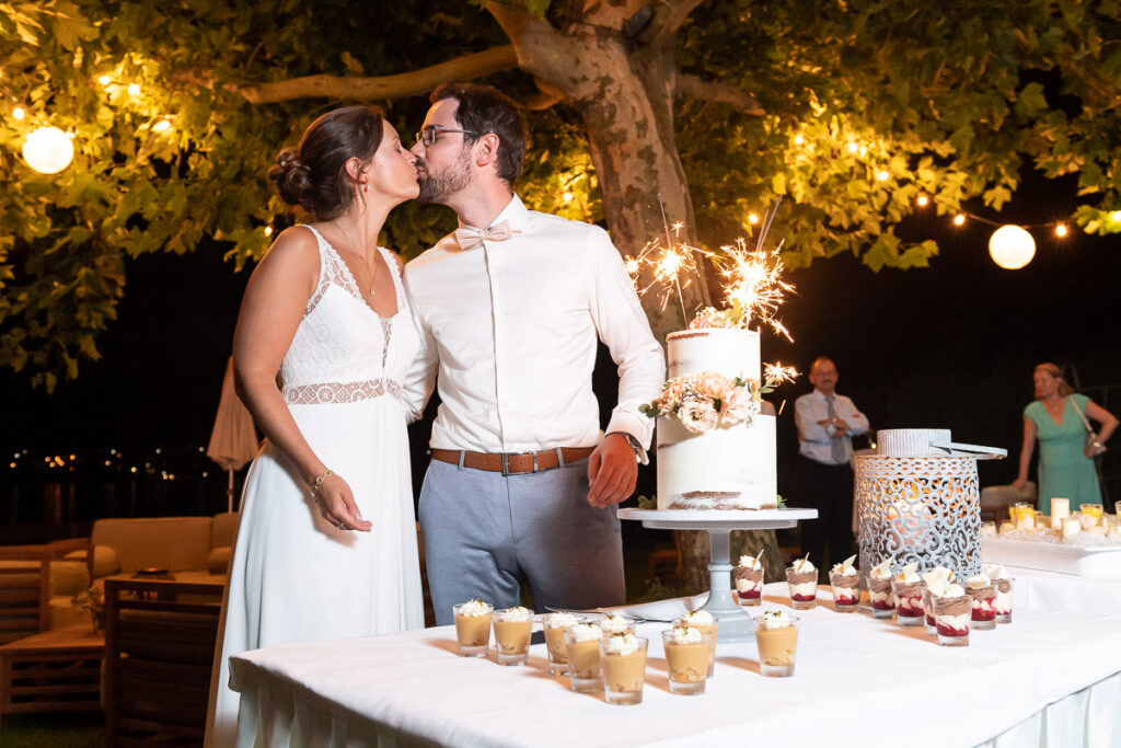 Hochzeit in der Kappelle Sankt NIklausen in Obwalden Hochzeitsfest im Wilerbädli in Wilen Obwalden Hochzeitsfotograf Obwalden