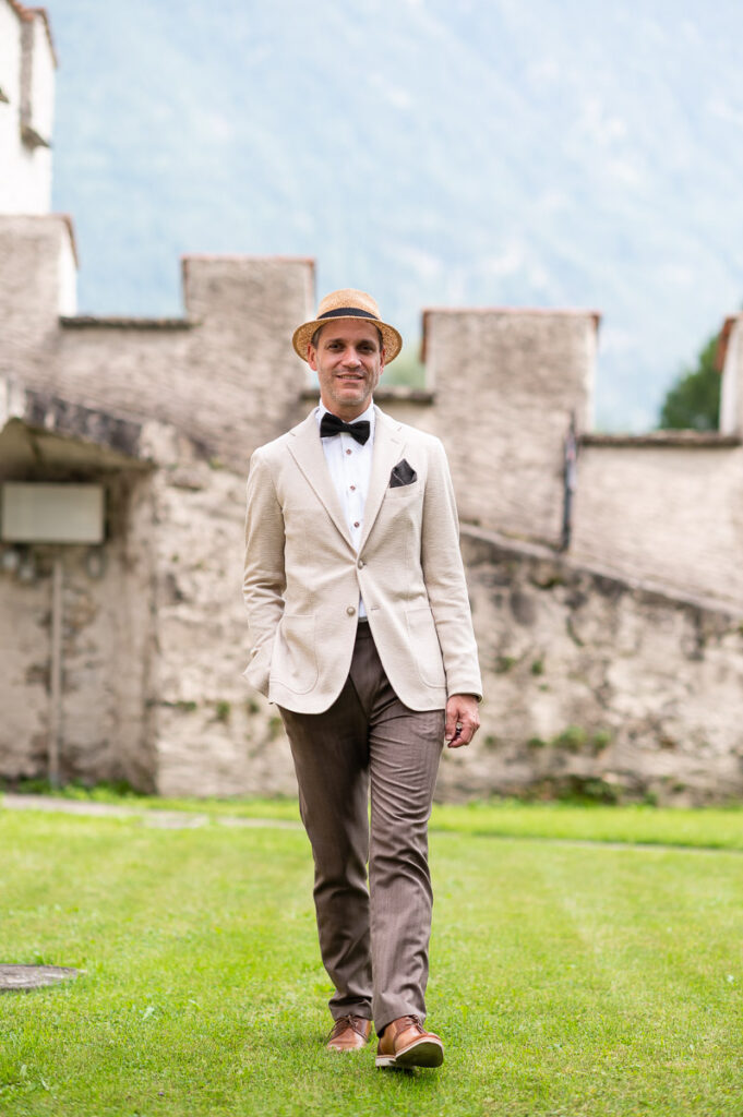 Hochzeit-Uri-Lodge–Seedorf Hochzeit in St Martin Kirche in Altdorf Hochzeitsfeier in Company Lodge Seedorf Fotoshooting im Schloss A Pro und Seedorf Hochzeitsfotograf Uri