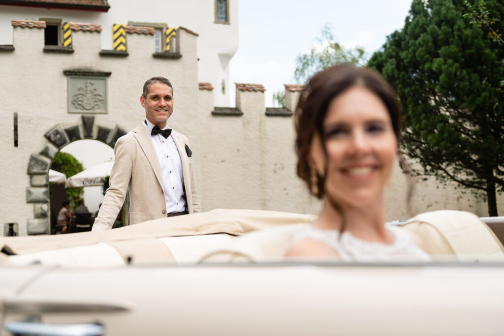 Hochzeit-Uri-Lodge–Seedorf Hochzeit in St Martin Kirche in Altdorf Hochzeitsfeier in Company Lodge Seedorf Fotoshooting im Schloss A Pro und Seedorf Hochzeitsfotograf Uri
