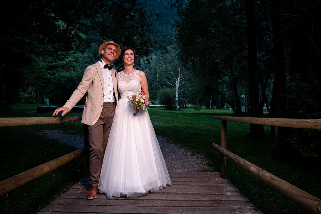 Hochzeit-Uri-Lodge–Seedorf Hochzeit in St Martin Kirche in Altdorf Hochzeitsfeier in Company Lodge Seedorf Fotoshooting im Schloss A Pro und Seedorf Hochzeitsfotograf Uri