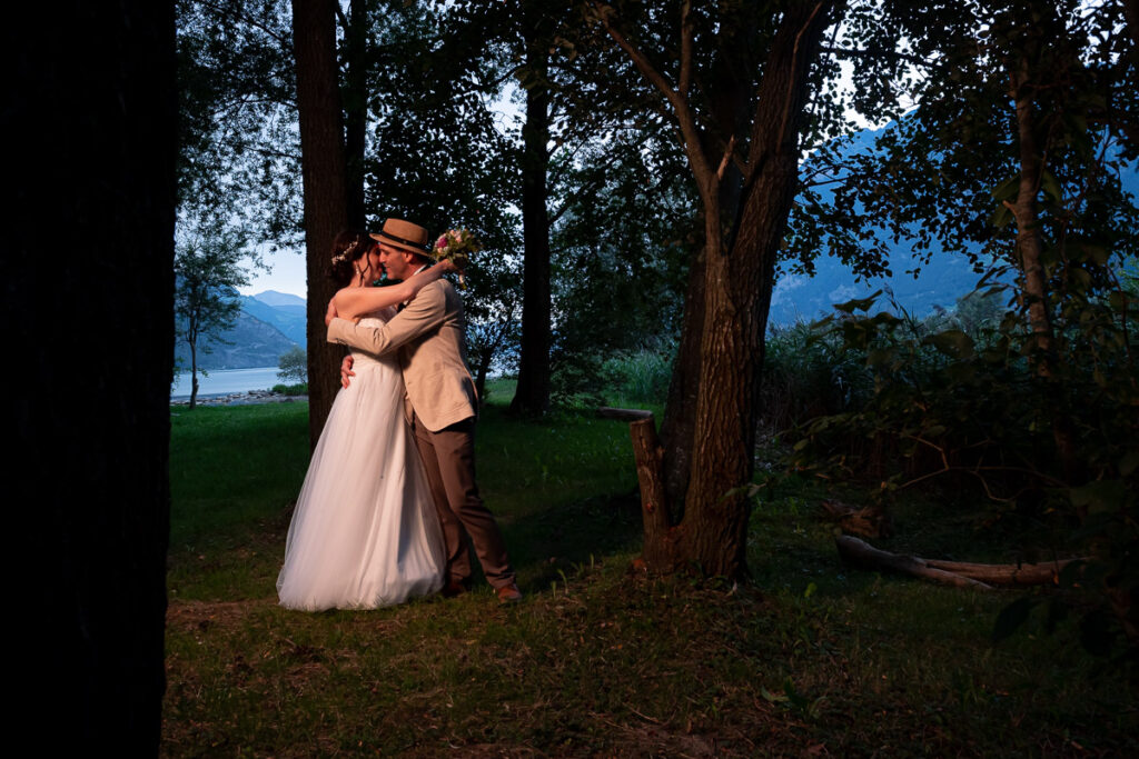 Hochzeit-Uri-Lodge–Seedorf Hochzeit in St Martin Kirche in Altdorf Hochzeitsfeier in Company Lodge Seedorf Fotoshooting im Schloss A Pro und Seedorf Hochzeitsfotograf Uri
