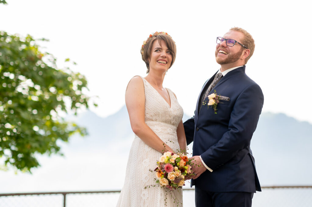 Hochzeit in Niederrickenbach in Dallenwil Kanton Nidwalden Hochzeitsfeier im Schlüssel in Dallenwil Hochzeitsfotograf Obwalden Nidwalden