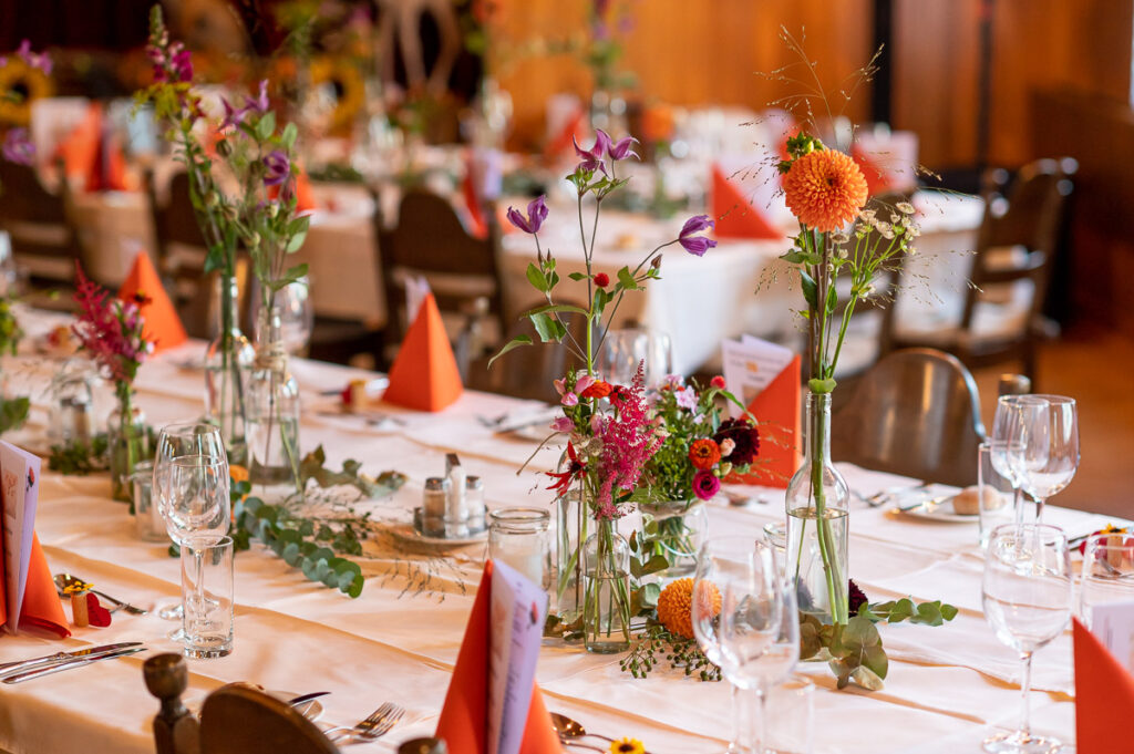 Hochzeit in Niederrickenbach in Dallenwil Kanton Nidwalden Hochzeitsfeier im Schlüssel in Dallenwil Hochzeitsfotograf Obwalden Nidwalden