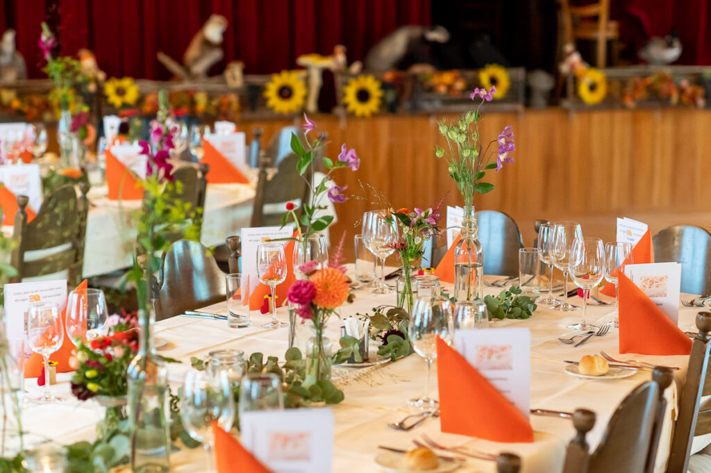 Hochzeit in Niederrickenbach in Dallenwil Kanton Nidwalden Hochzeitsfeier im Schlüssel in Dallenwil Hochzeitsfotograf Obwalden Nidwalden