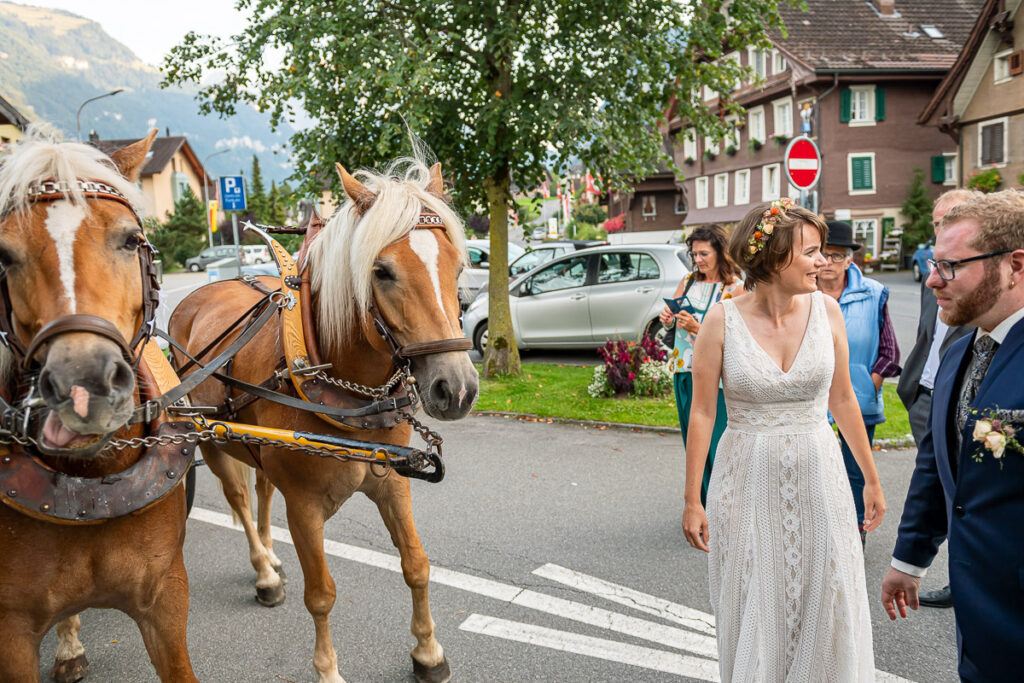 Hochzeit in Niederrickenbach in Dallenwil Kanton Nidwalden Hochzeitsfeier im Schlüssel in Dallenwil Hochzeitsfotograf Obwalden Nidwalden