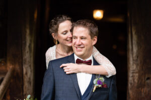 Hochzeit in Sarnen Obwalden Hochzeitsfeier im Eleven in Sarnen Hochzeitsfotograf Zentralschweiz