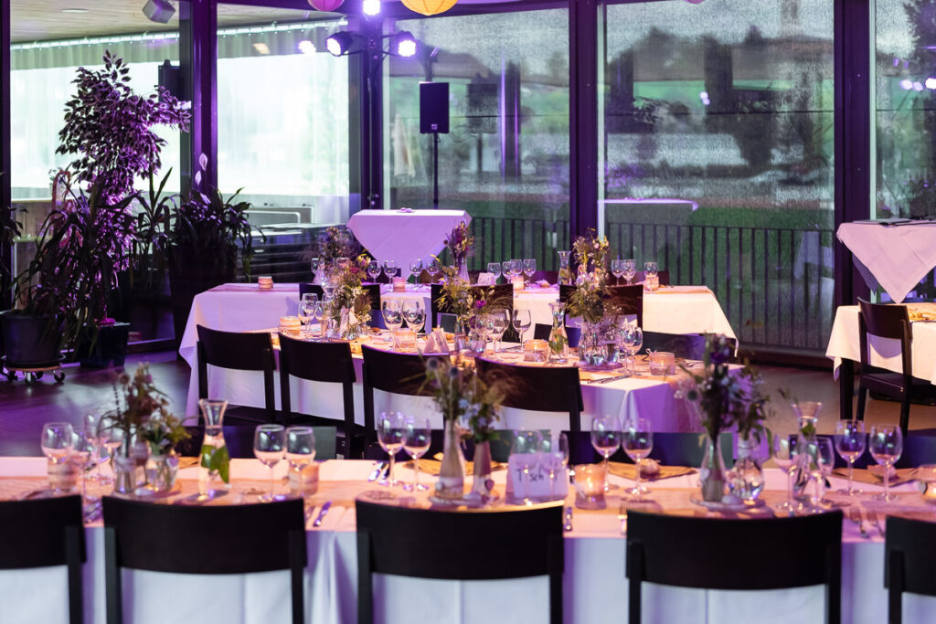 Hochzeit Obwalden Sarnen Hochzeit in Sarnen Obwalden Hochzeitsfeier im Eleven in Sarnen Hochzeitsfotograf Zentralschweiz