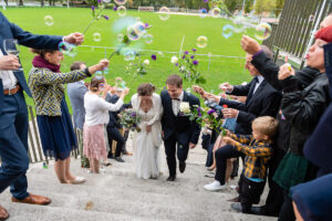 Hochzeit in Sarnen Obwalden Hochzeitsfeier im Eleven in Sarnen Hochzeitsfotograf Zentralschweiz
