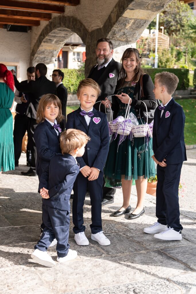 Hochzeit in Bern Hochzeit in Kirche Merlingen Kanton Bern Hochzeitsfeier im Parkhotel Gunten