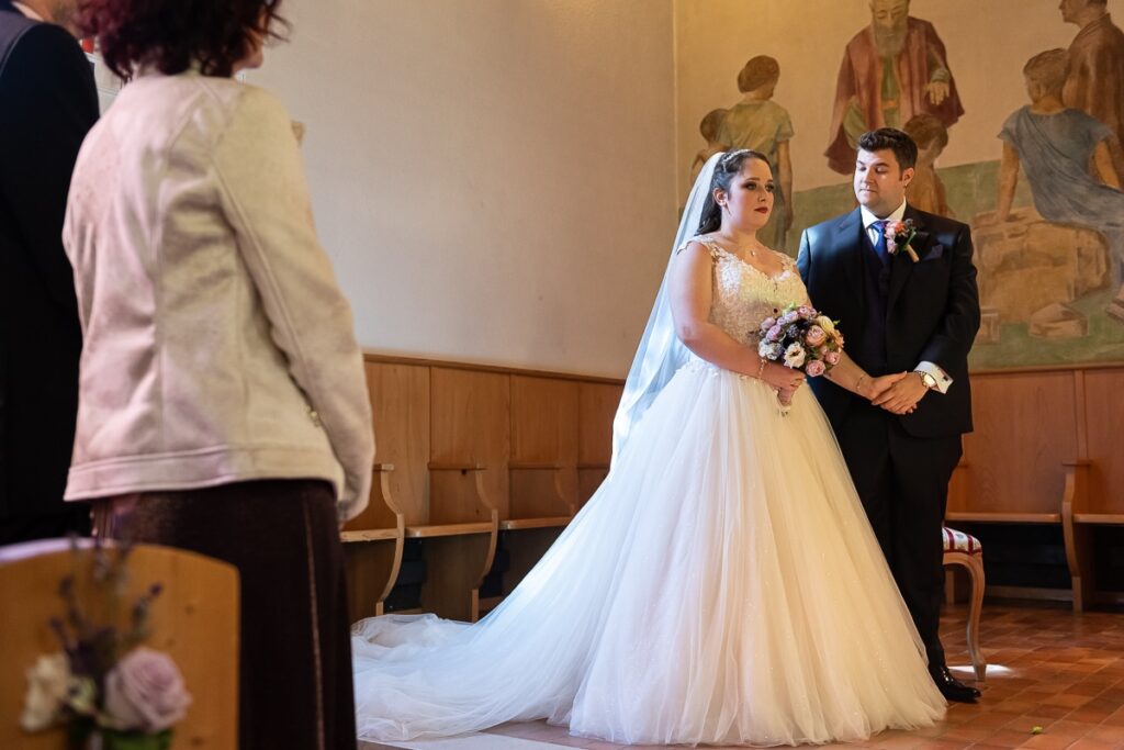 Hochzeit in Bern Hochzeit in Kirche Merlingen Kanton Bern Hochzeitsfeier im Parkhotel Gunten