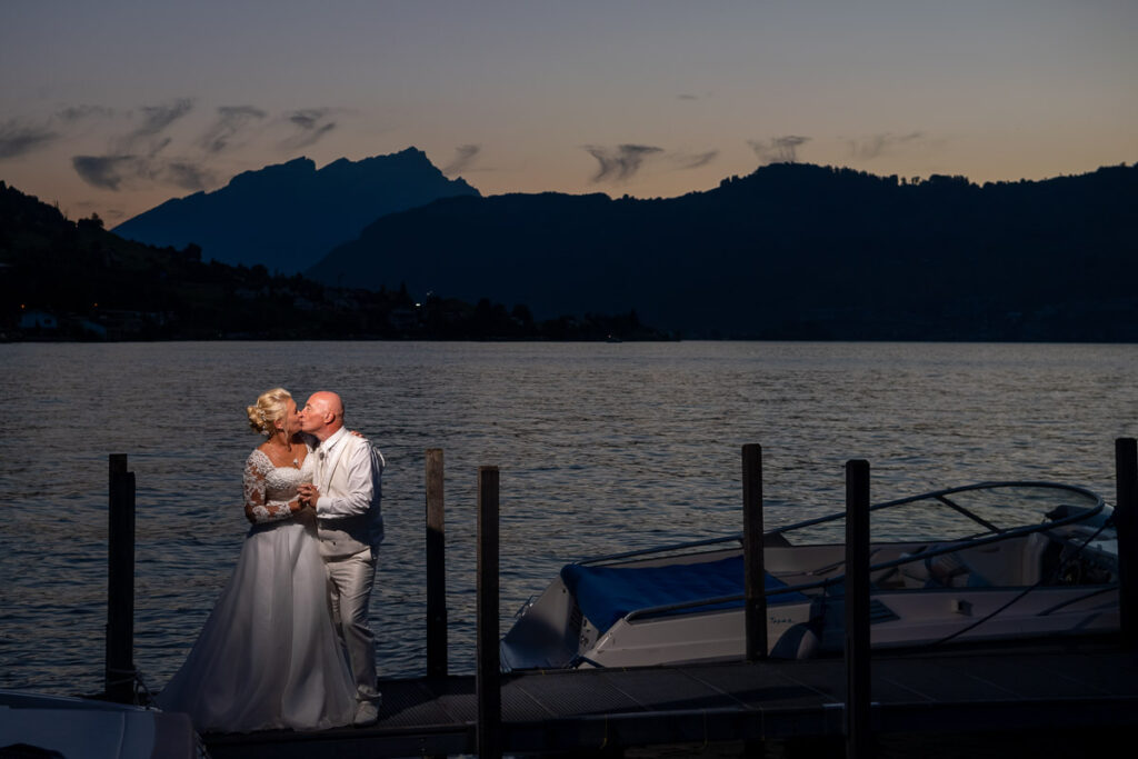 Hochzeit in Seerausch in Beckenried Hochzeitsfotograf Nidwalden