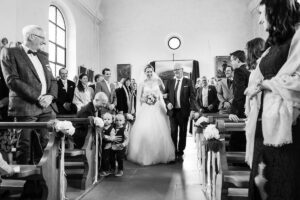 Hochzeit Ramersberg Kapelle Obwalden Apero Landenberg in Sarnen Hochzeitsfeier Hotel Bellevue Seelisberg Hochzeitsfotograf Obwalden Hochzeitsfotograf Uri