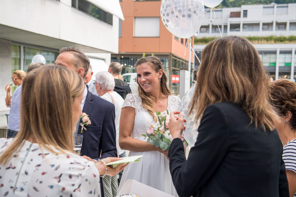 Hochzeit in Ebikon Luzern, Hocheitsshooting Schloss Meggenhorn Hochzeit in Ebikon Luzern, Hocheitsshooting Schloss Meggenhorn