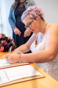 Zivile Hochzeit in Sarnen und Fotoshooting im Seefeld in Sarnen