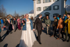 Zivile Hochzeit in Sarnen und Fotoshooting im Seefeld in Sarnen