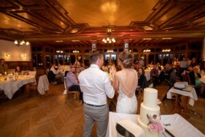 Hochzeit Flüelikapelle, Hotel Paxmontana Sachseln Obwalden Hochzeit Flüelikapelle, Hotel Paxmontana Sachseln Obwalden