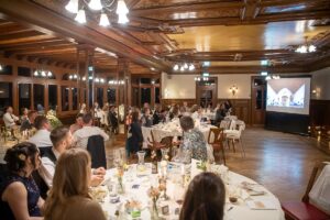 Hochzeit Flüelikapelle, Hotel Paxmontana Sachseln Obwalden Hochzeit Flüelikapelle, Hotel Paxmontana Sachseln Obwalden