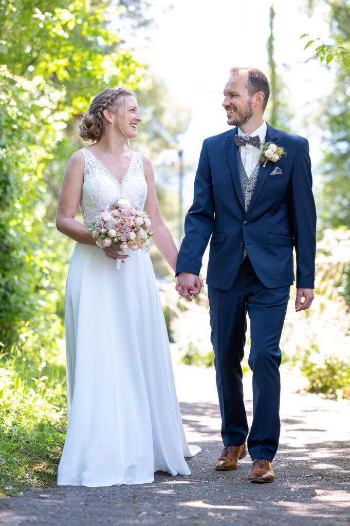Hochzeit in der reformierten Kirche in Hergiswil Nidwalden Hochzeitsfeier im Engel in Stans