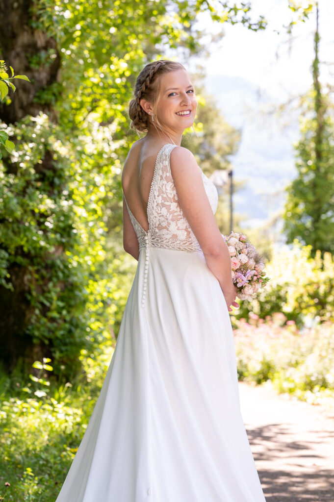 Hochzeit in der reformierten Kirche in Hergiswil Nidwalden Hochzeitsfeier im Engel in Stans