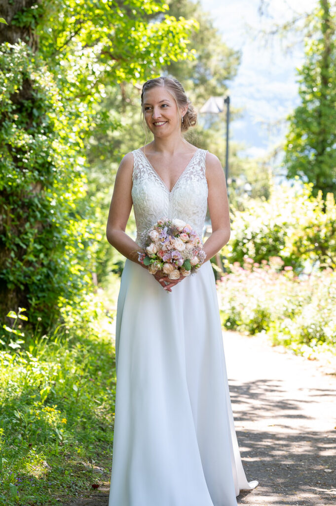 Hochzeit in der reformierten Kirche in Hergiswil Nidwalden Hochzeitsfeier im Engel in Stans
