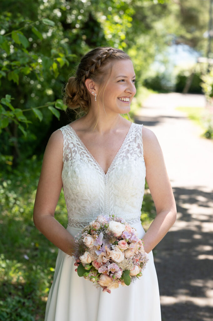 Hochzeit in der reformierten Kirche in Hergiswil Nidwalden Hochzeitsfeier im Engel in Stans