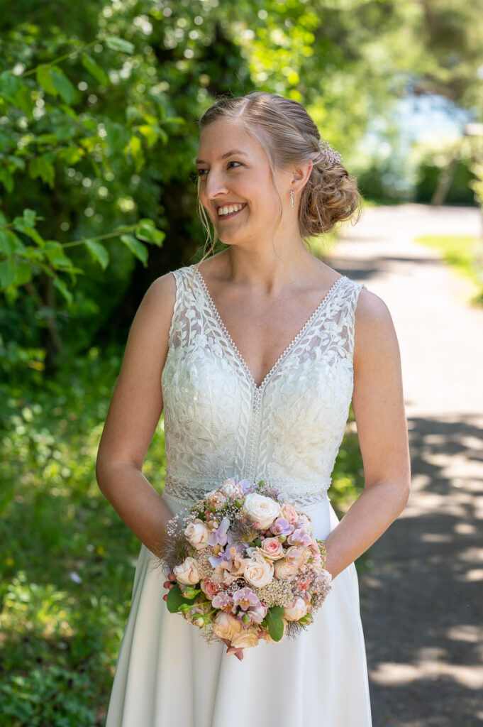 Hochzeit in der reformierten Kirche in Hergiswil Nidwalden Hochzeitsfeier im Engel in Stans