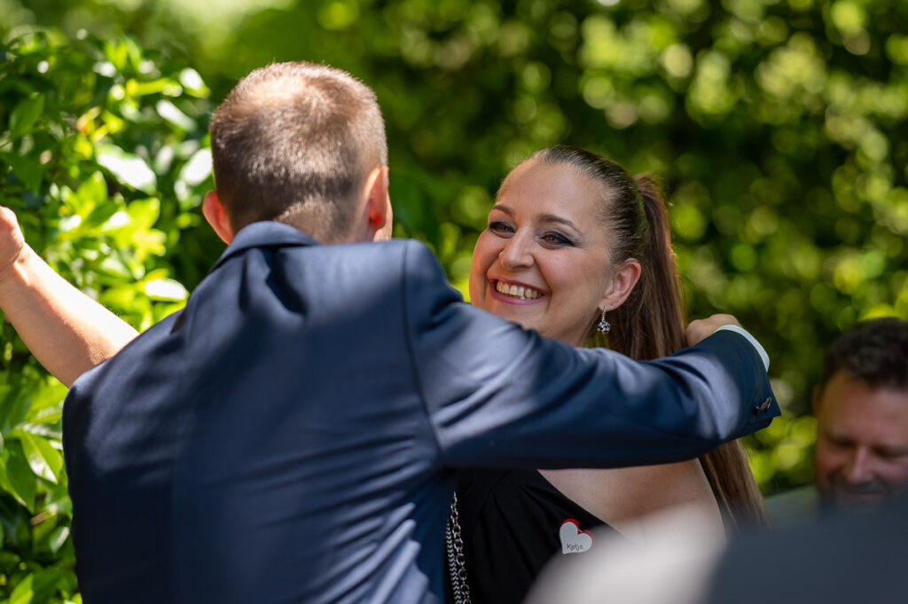 Hochzeit in der reformierten Kirche in Hergiswil Nidwalden Hochzeitsfeier im Engel in Stans