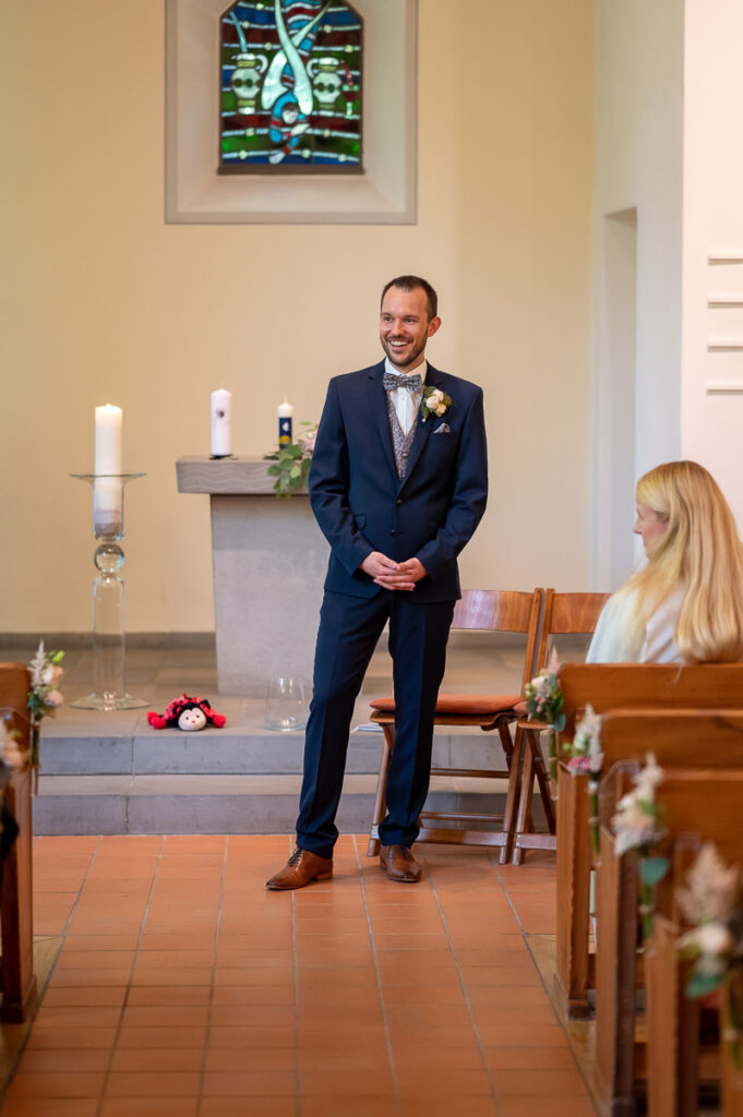 Hochzeit in der reformierten Kirche in Hergiswil Nidwalden Hochzeitsfeier im Engel in Stans
