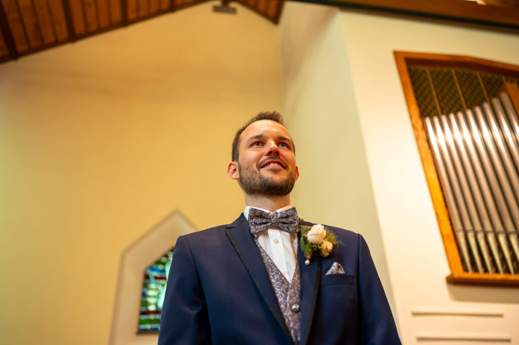 Hochzeit in der reformierten Kirche in Hergiswil Nidwalden Hochzeitsfeier im Engel in Stans