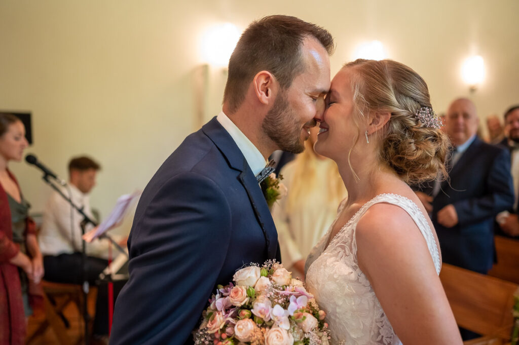 Hochzeit in der reformierten Kirche in Hergiswil Nidwalden Hochzeitsfeier im Engel in Stans
