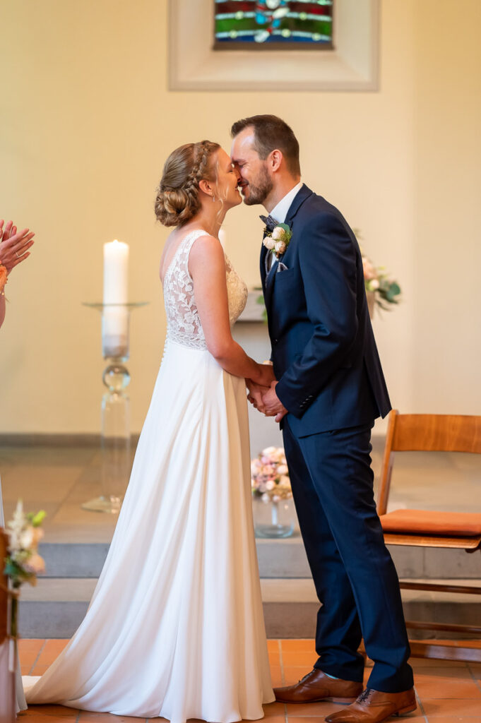 Hochzeit in der reformierten Kirche in Hergiswil Nidwalden Hochzeitsfeier im Engel in Stans