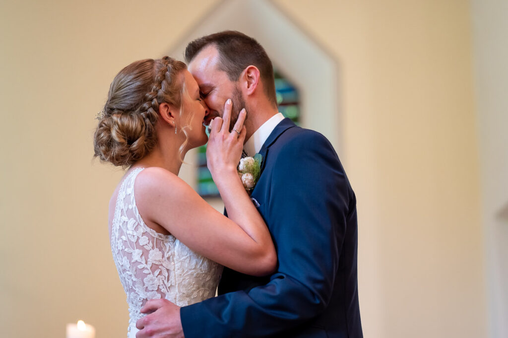 Hochzeit in der reformierten Kirche in Hergiswil Nidwalden Hochzeitsfeier im Engel in Stans