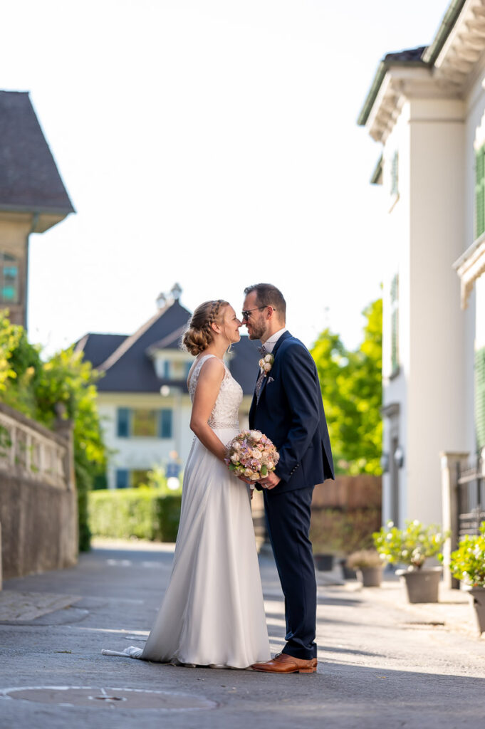 Hochzeit in der reformierten Kirche in Hergiswil Nidwalden Hochzeitsfeier im Engel in Stans